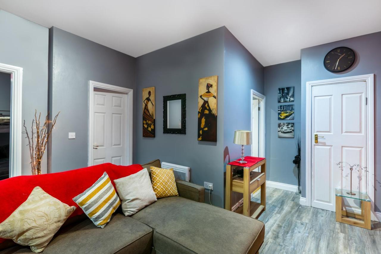 Stockton Town Centre Spacious Apartment Free Parking And Wifi المظهر الخارجي الصورة